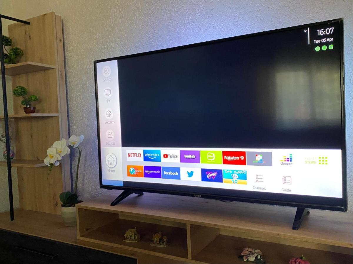 Lucas Apartment 2 تيرانا المظهر الخارجي الصورة